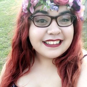 Meet your Posher, Elena